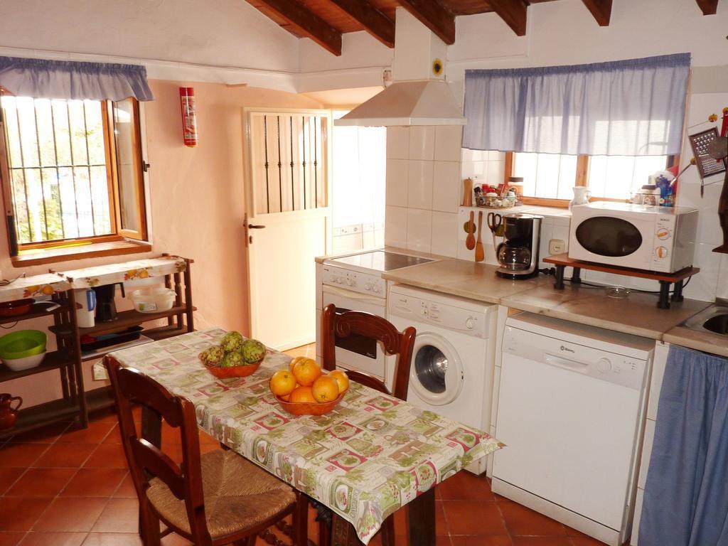 Belvilla By Oyo Casa La Palmera Вильянуэва-де-ла-Консепсьон Экстерьер фото